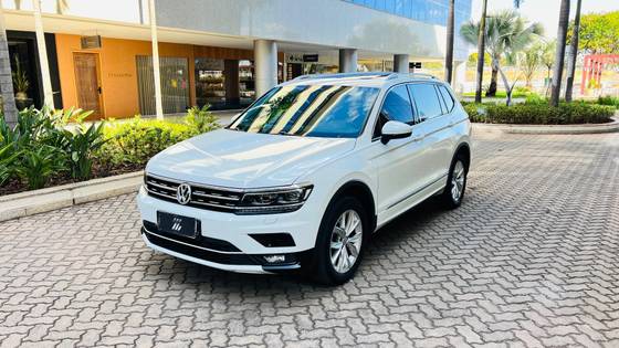 VOLKSWAGEN TIGUAN 1.4 250 TSI TOTAL FLEX ALLSPACE COMFORTLINE TIPTRONIC VOLKSWAGEN TIGUAN 1.4 250 TSI TOTAL FLEX ALLSPACE COMFORTLINE TIPTRONIC
